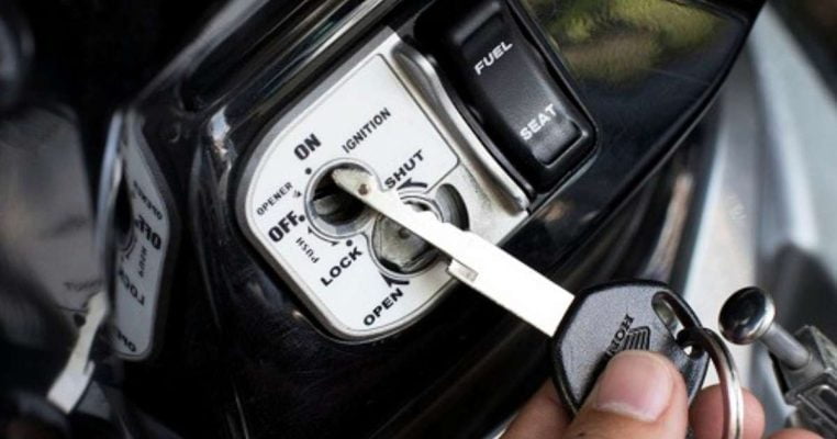 Dịch vụ cứu hộ xe mất khoá