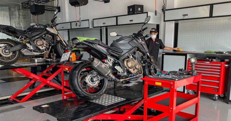 Các dịch vụ cứu hộ xe mô tô