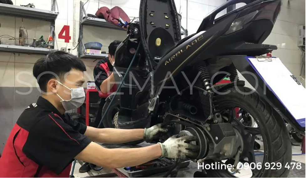 Thanh Liem Chuyen Cuu Ho Xe May Honda Co Mat Sau 15 Phut Lien He1